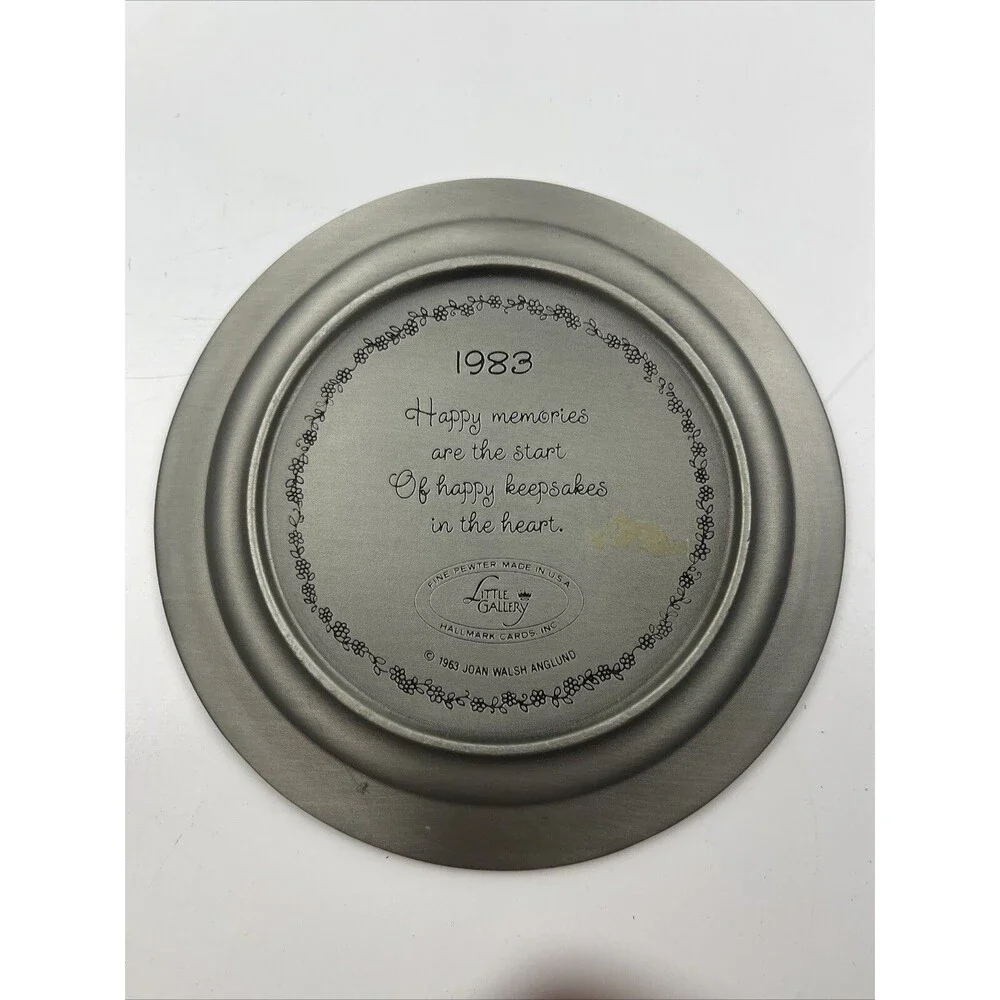 Hallmark - Joan Walsh Anglund - 1983 Little Gallery Vintage Pewter Plate